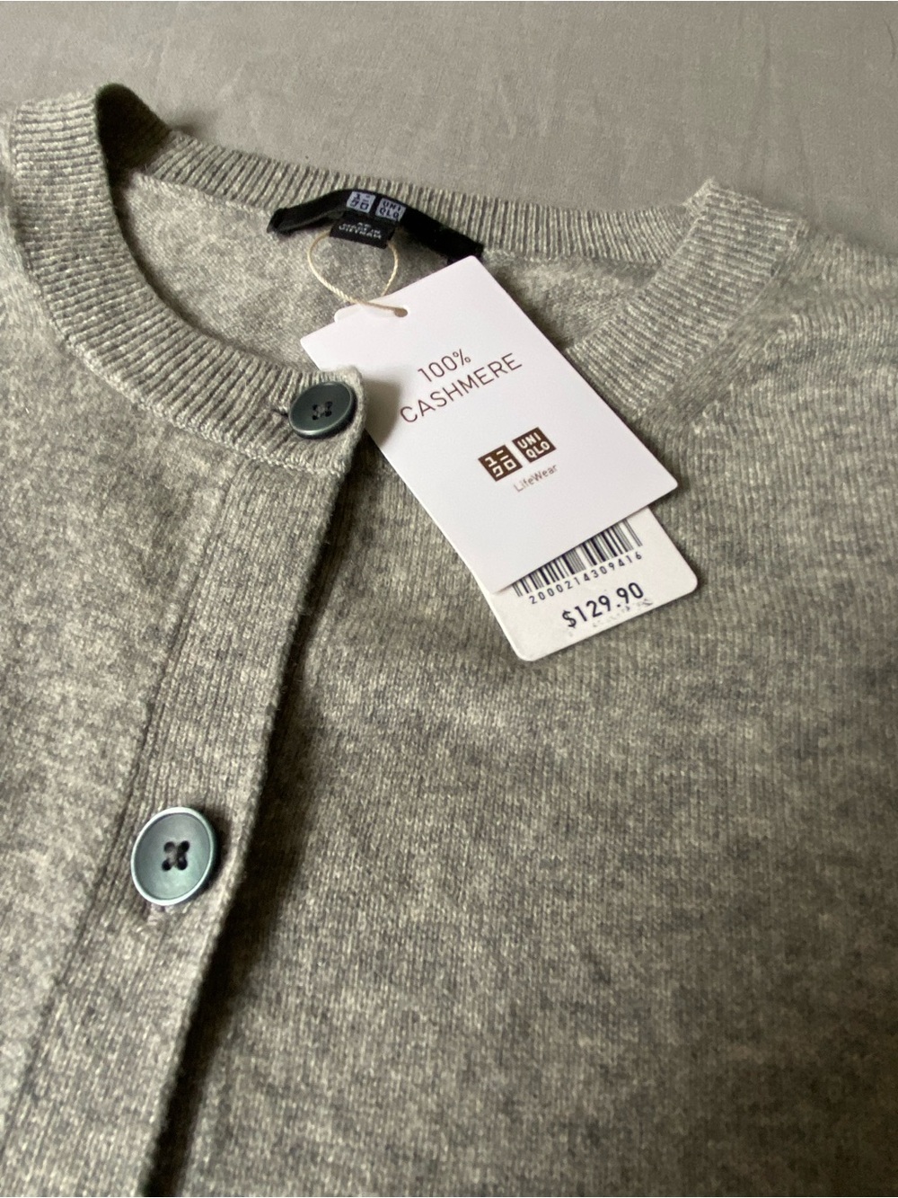 Uniqlo 100% Cashmere Short Cardigan